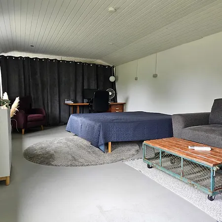 Gezellig Zomerhuis In Vakantiehuis Nykøbing Sjælland
