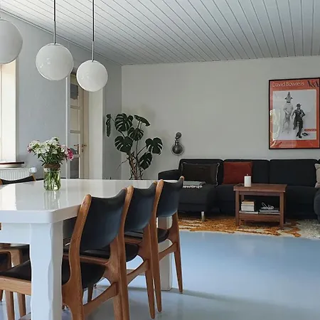 Cozy Summer House In Нюкёбинг-Сьелланн